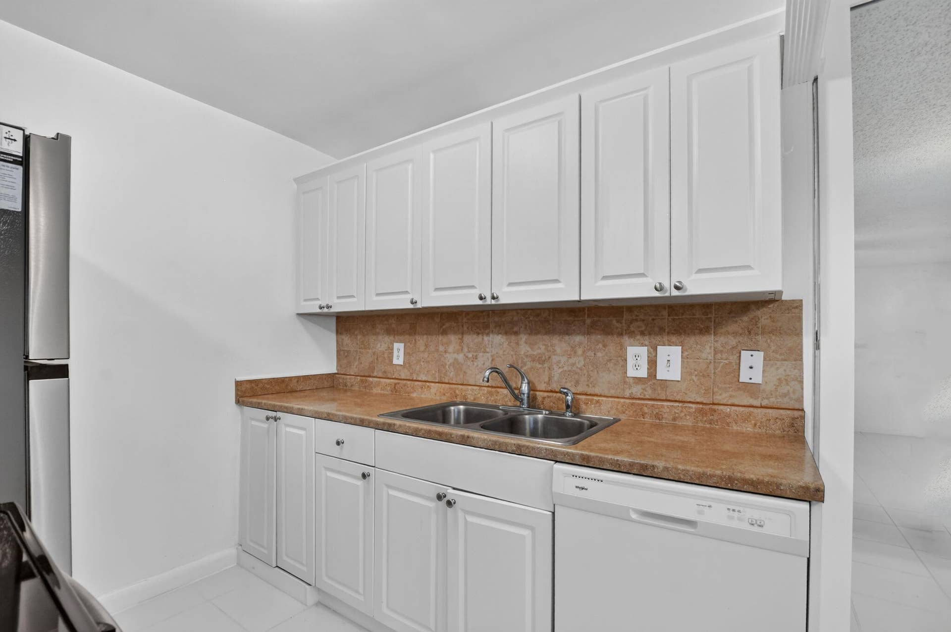 3010 Guildford A, Boca Raton, FL 33434 Kitchen