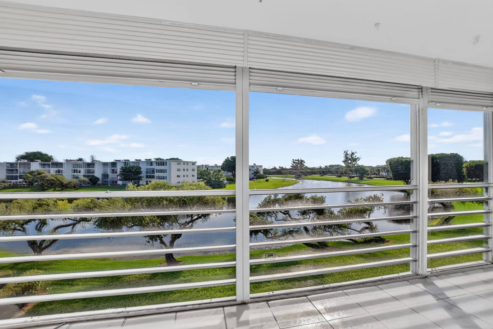 3010 Guildford A, Boca Raton, FL 33434 Screened Patio