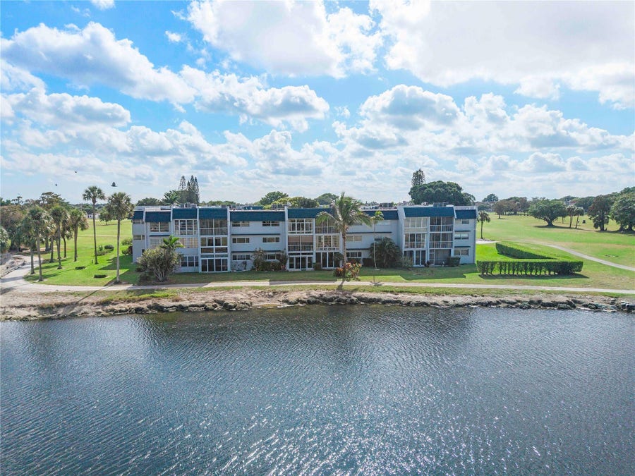 Property photo for 7807 GOLF CIR Drive, #211, Margate, FL