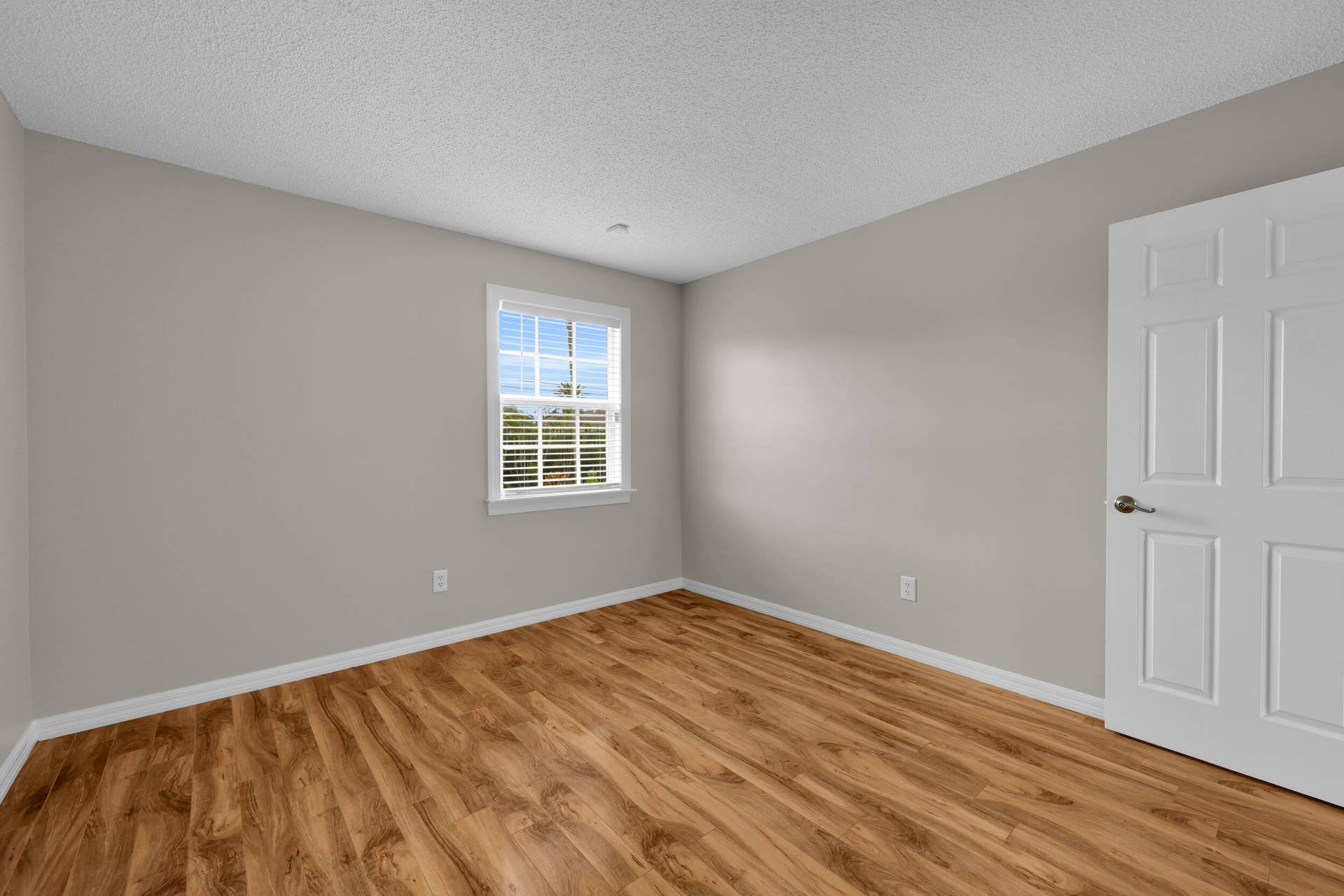 351 SW Dwight Avenue, Port St Lucie, FL 34983 351 sw dwight ave - 24