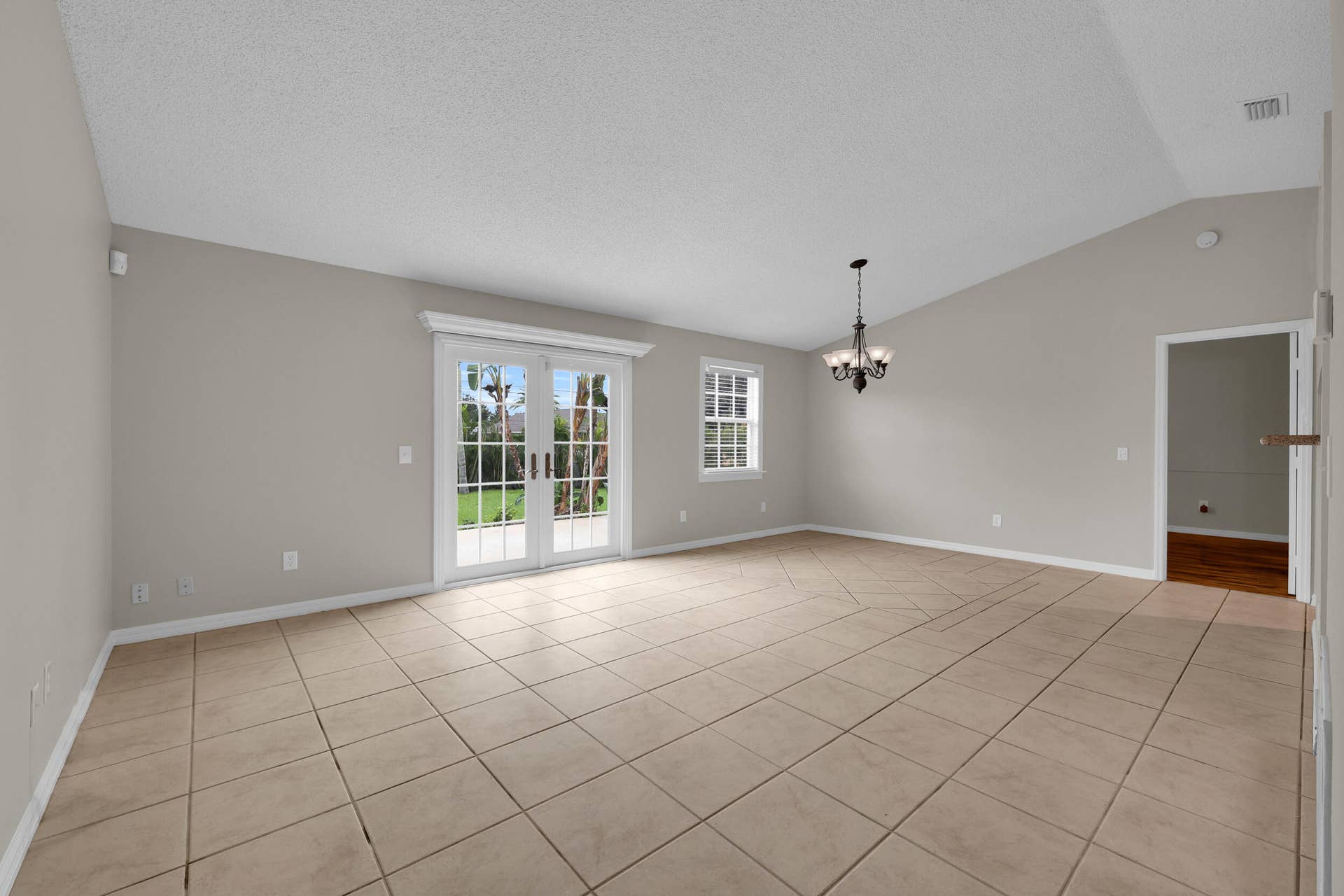 351 SW Dwight Avenue, Port St Lucie, FL 34983 351 sw dwight ave - 07