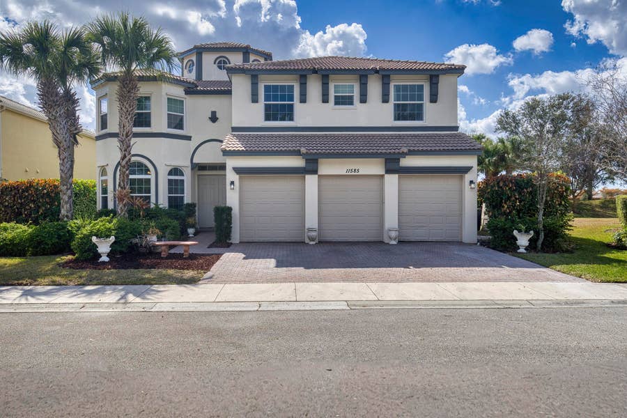 Property photo for 11585 SW Fieldstone Way, Port St Lucie, FL
