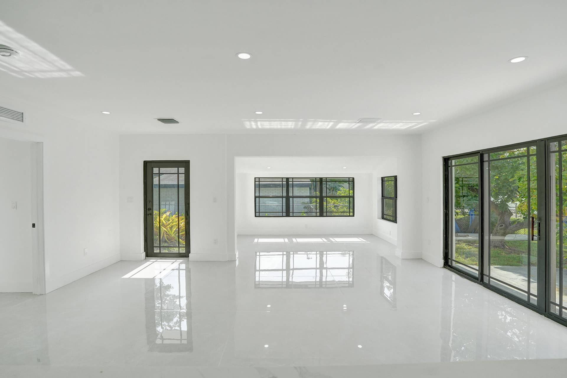 3234 TAFT Street, Hollywood, FL 33021 DSC08515