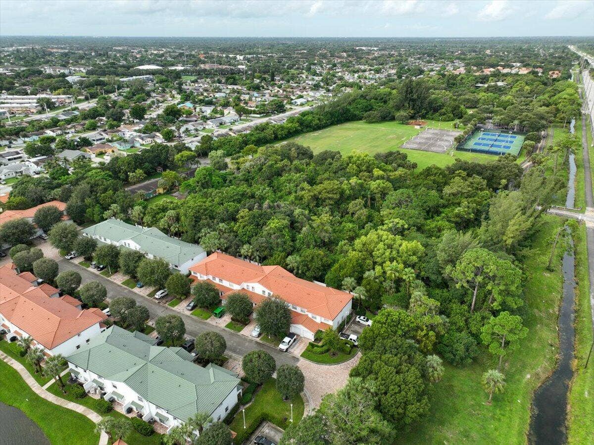 22160 MAJESTIC WOODS Way, Boca Raton, FL 33428 58-22160 Majestic Woods-55