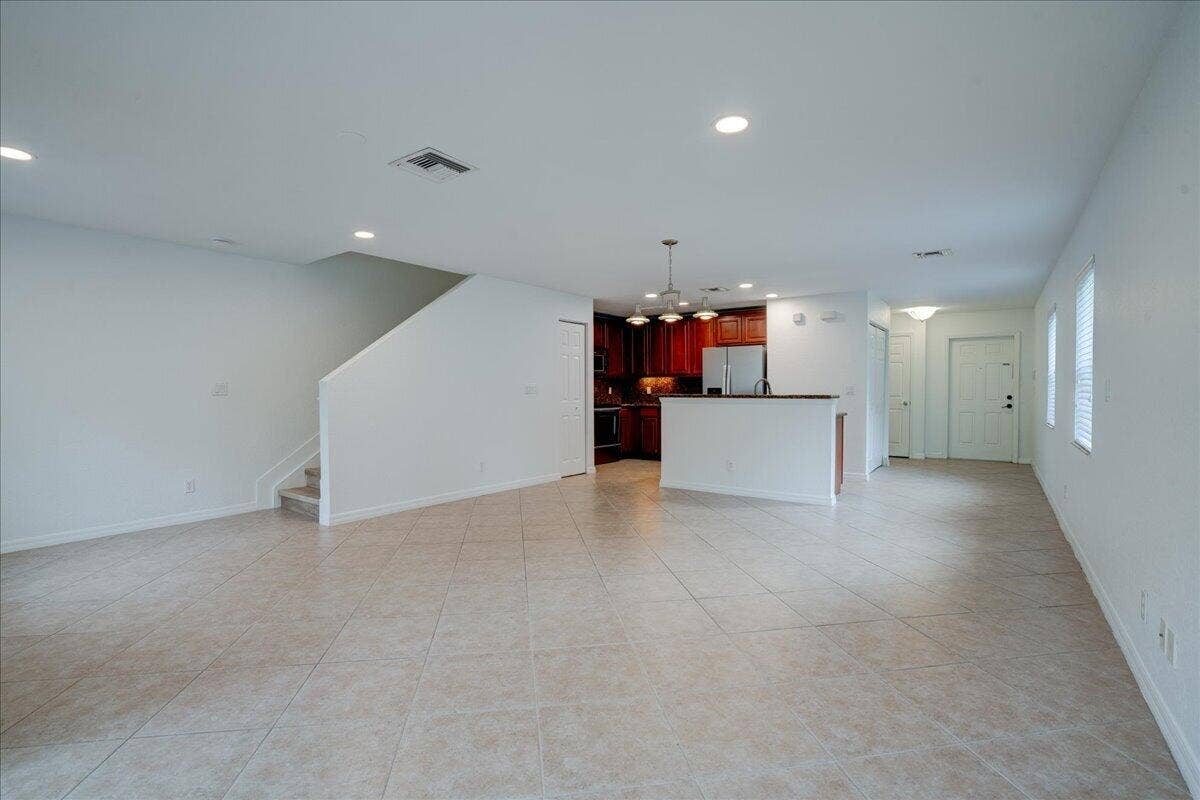 22160 MAJESTIC WOODS Way, Boca Raton, FL 33428 27-22160 Majestic Woods-24
