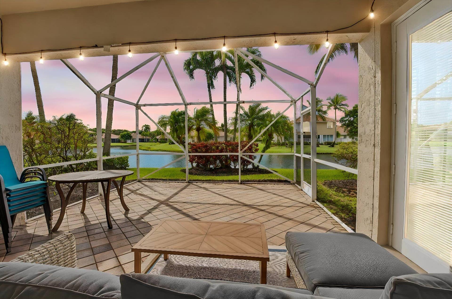 6610 Aston Lane, Boynton Beach, FL 33437 East/West Exposure