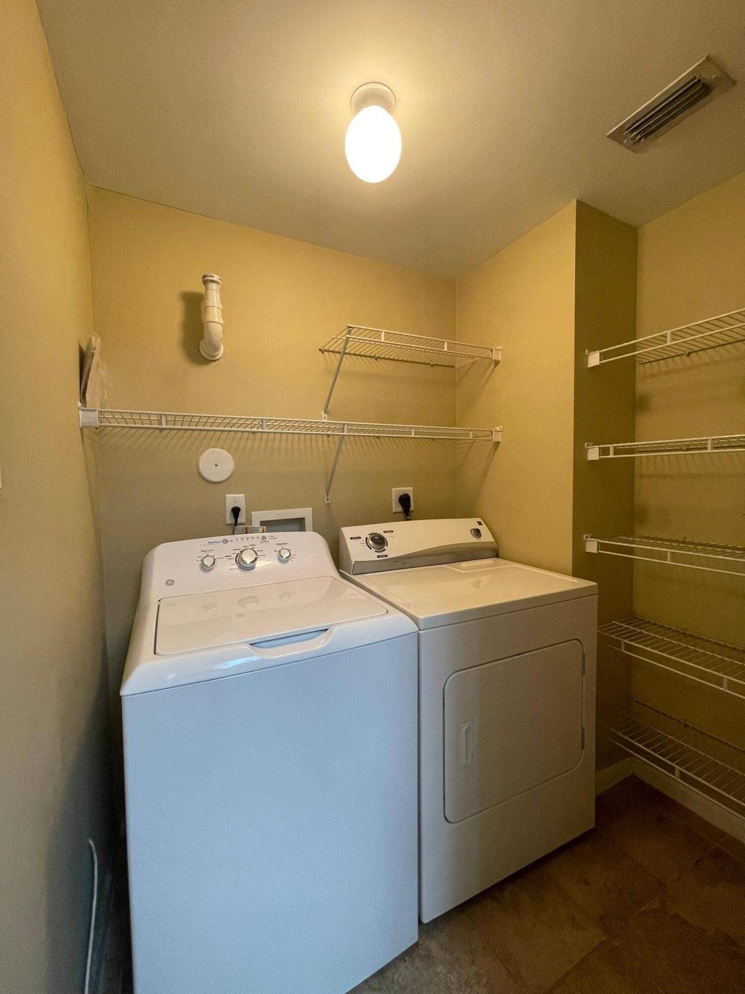 5920 W SAMPLE Road, #203, Coral Springs, FL 33063 IMG_0297