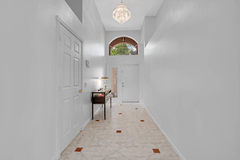 front hallway has high ceilings