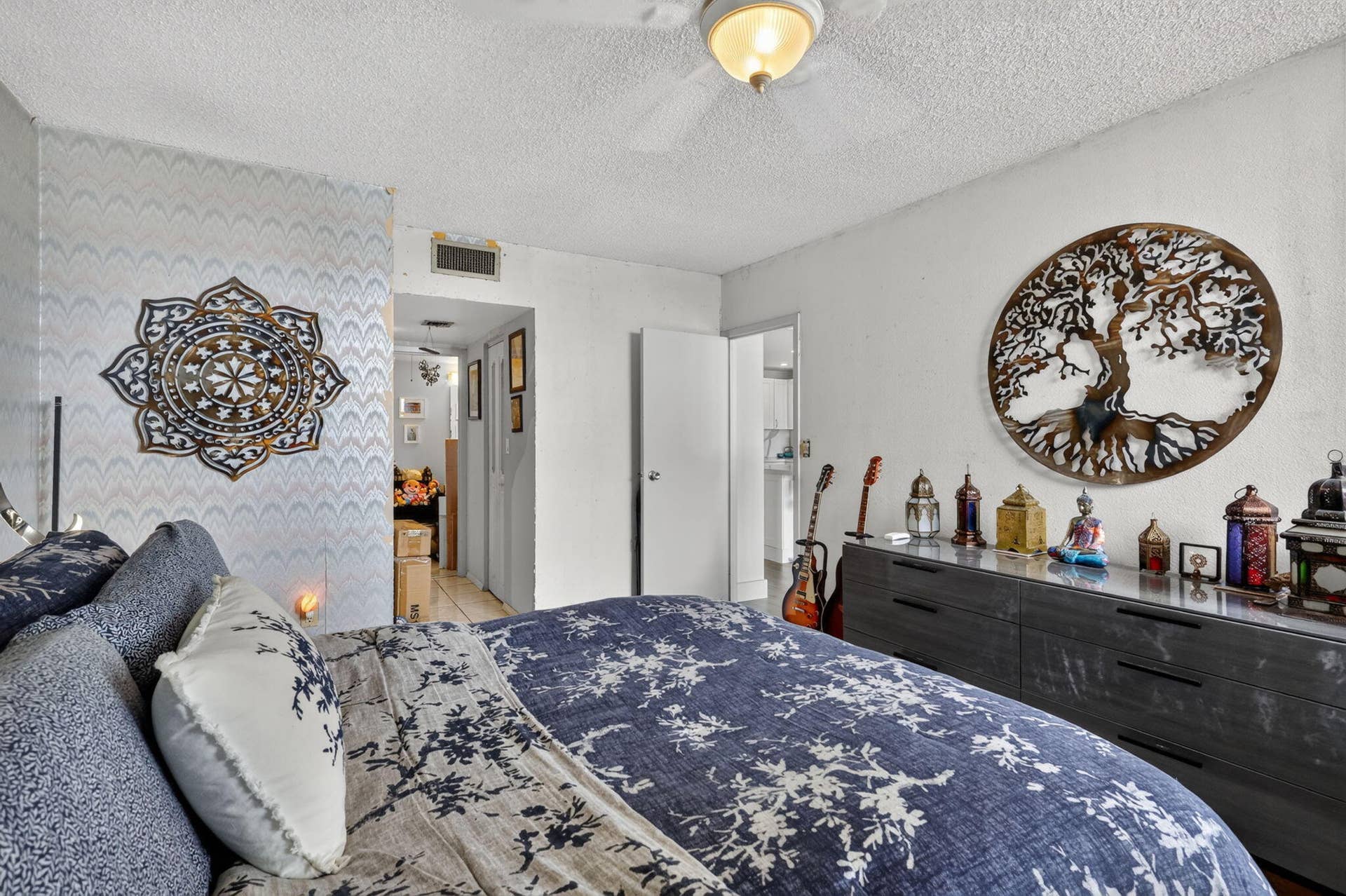 3625 N Country Club Drive, #1807, Aventura, FL 33180 24-web-or-mls-8H3A7043