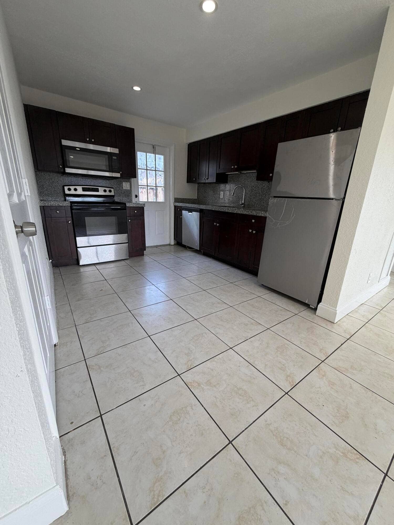 1709 SW 11th Street, #Unit a, Fort Lauderdale, FL 33312 IMG_5660