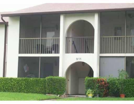 Property photo for 4956 Sable Pine Circle, #C-2, West Palm Beach, FL