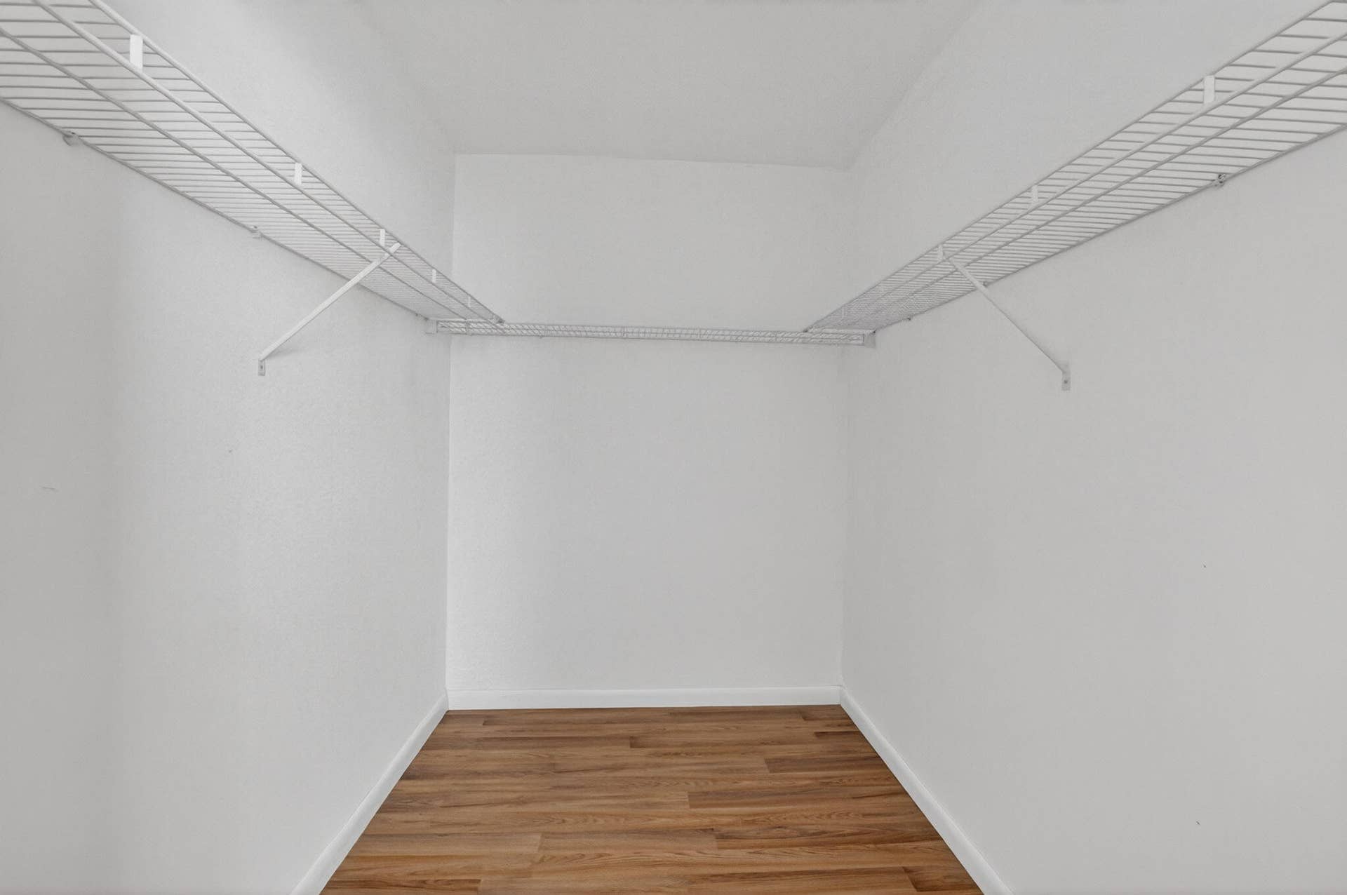 14701 Cumberland Drive, #2080, Delray Beach, FL 33446 Large walk-in closet