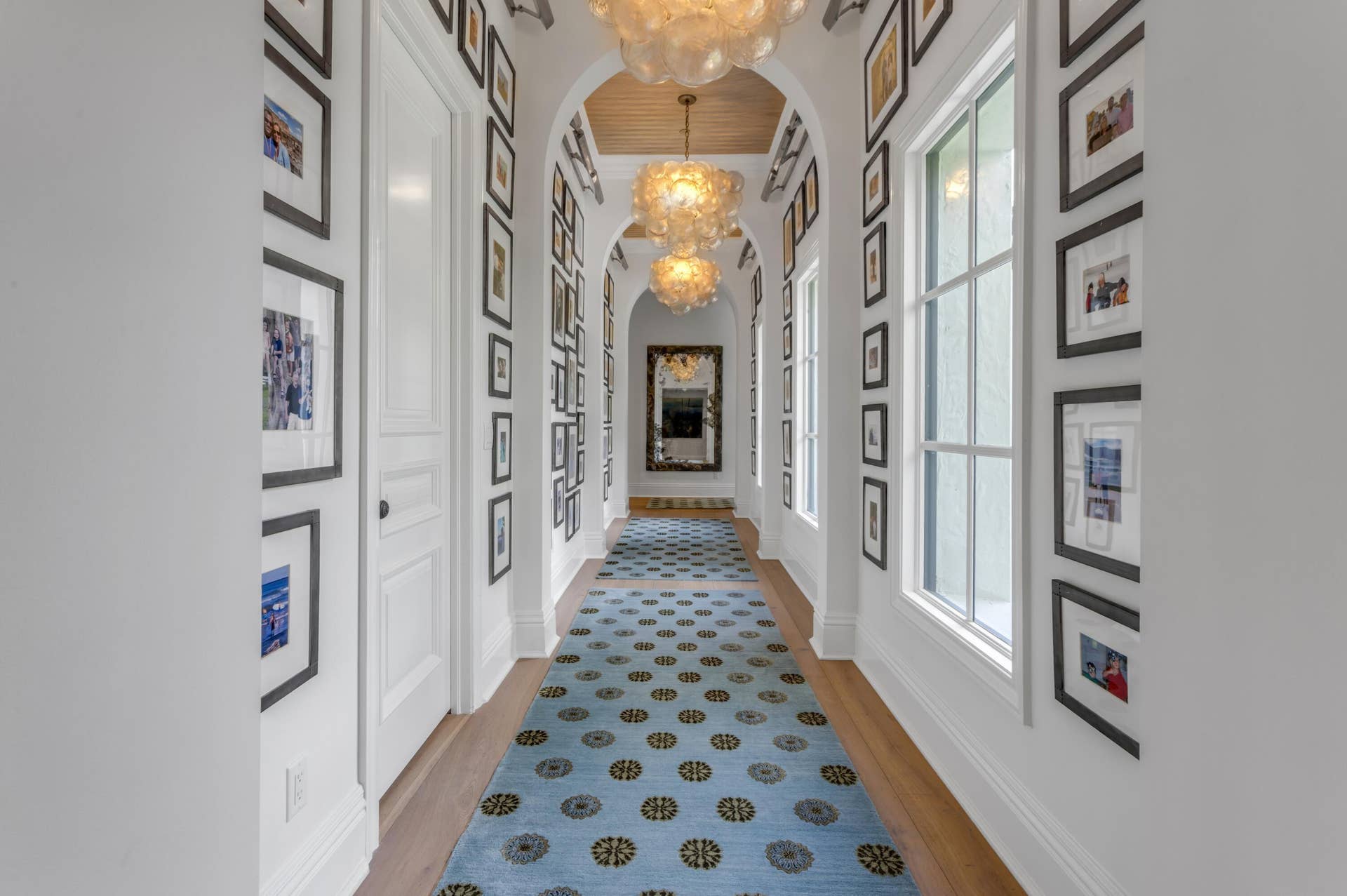mls_HALLWAY_STRAIGHT_2_EB