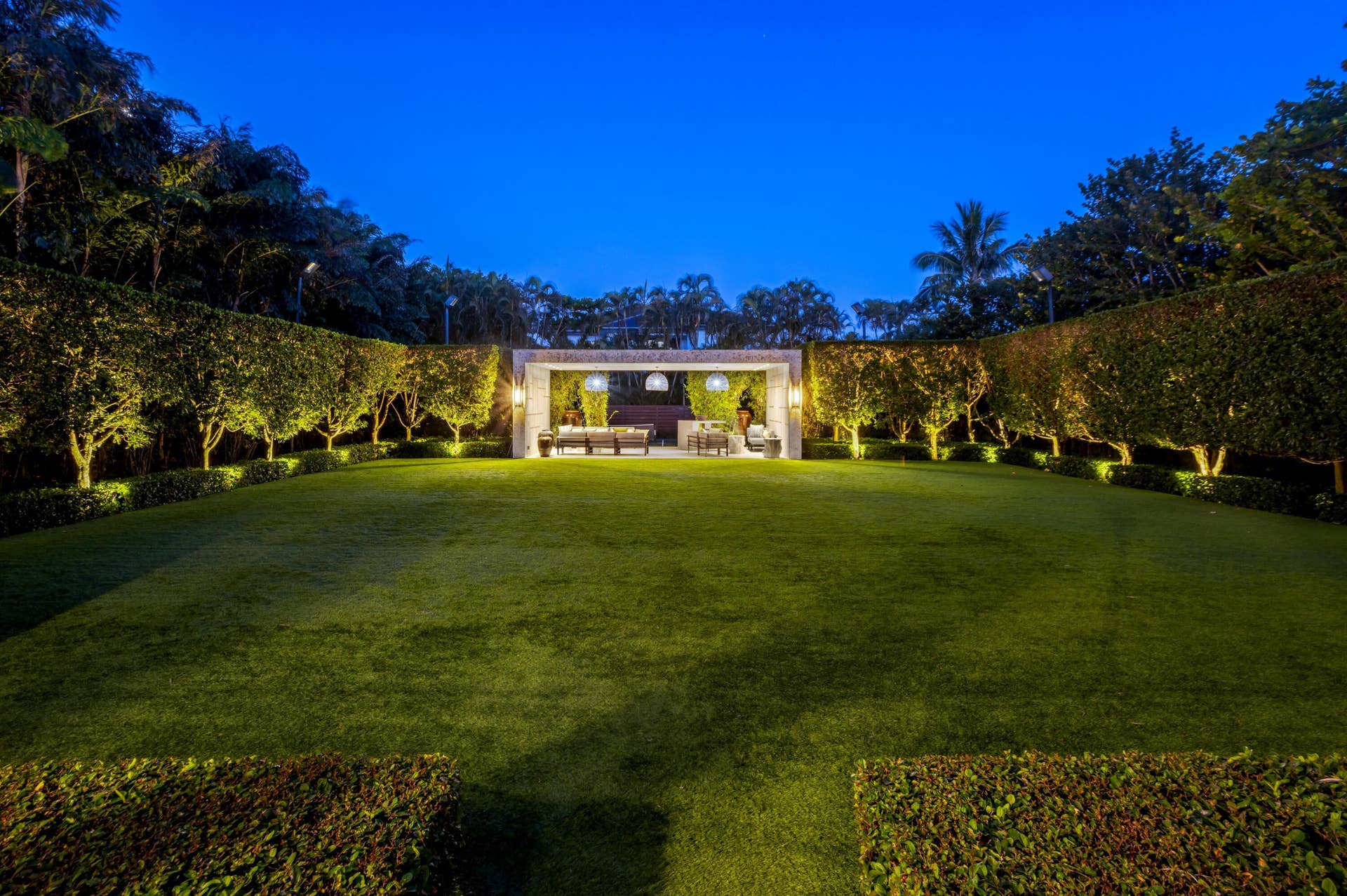 mls_CABANA_GREENSPACE_STRAIGHT_SUNRISE_E