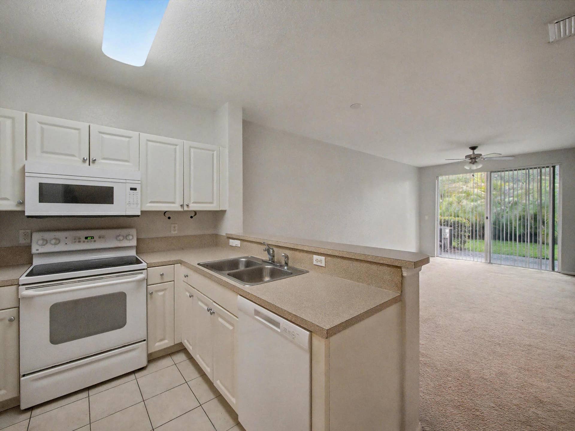 3425 Sonoma Drive, Riviera Beach, FL 33404 3-print-001