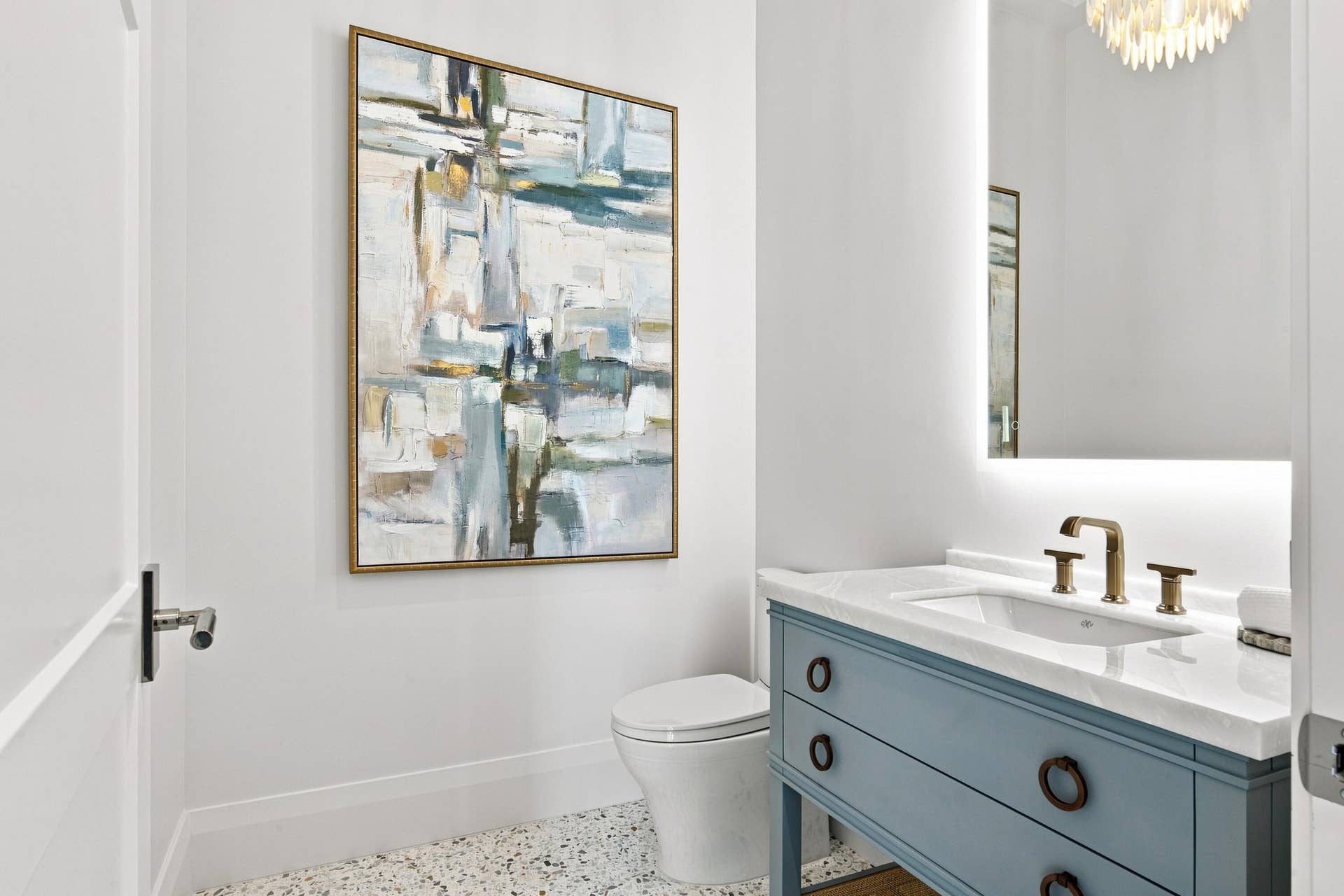 155 Ebbtide Drive, North Palm Beach, FL 33408 FIRST FLOOR POWDER ROOM