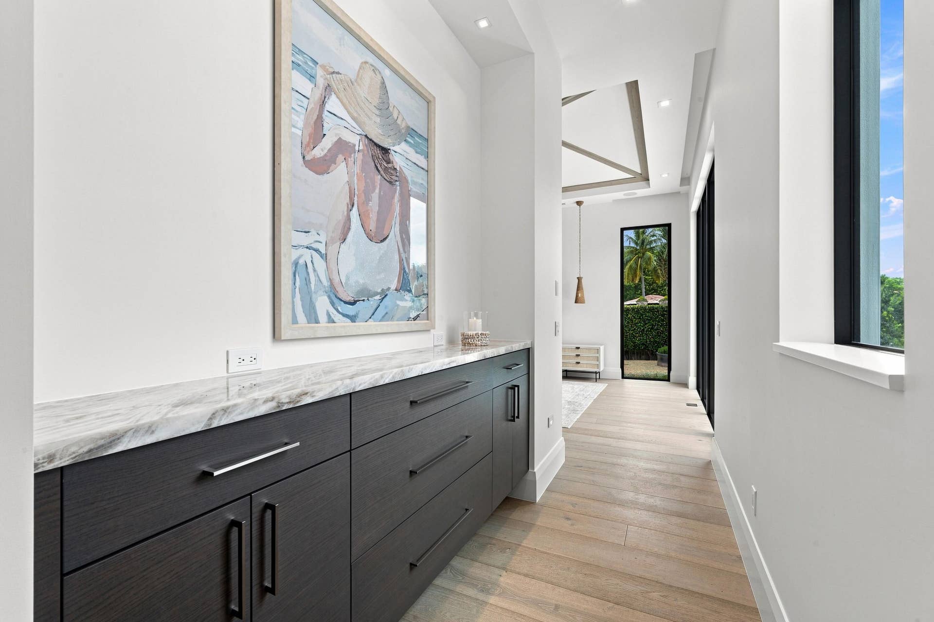 155 Ebbtide Drive, North Palm Beach, FL 33408 FIRST FLOOR PRIMARY FOYER