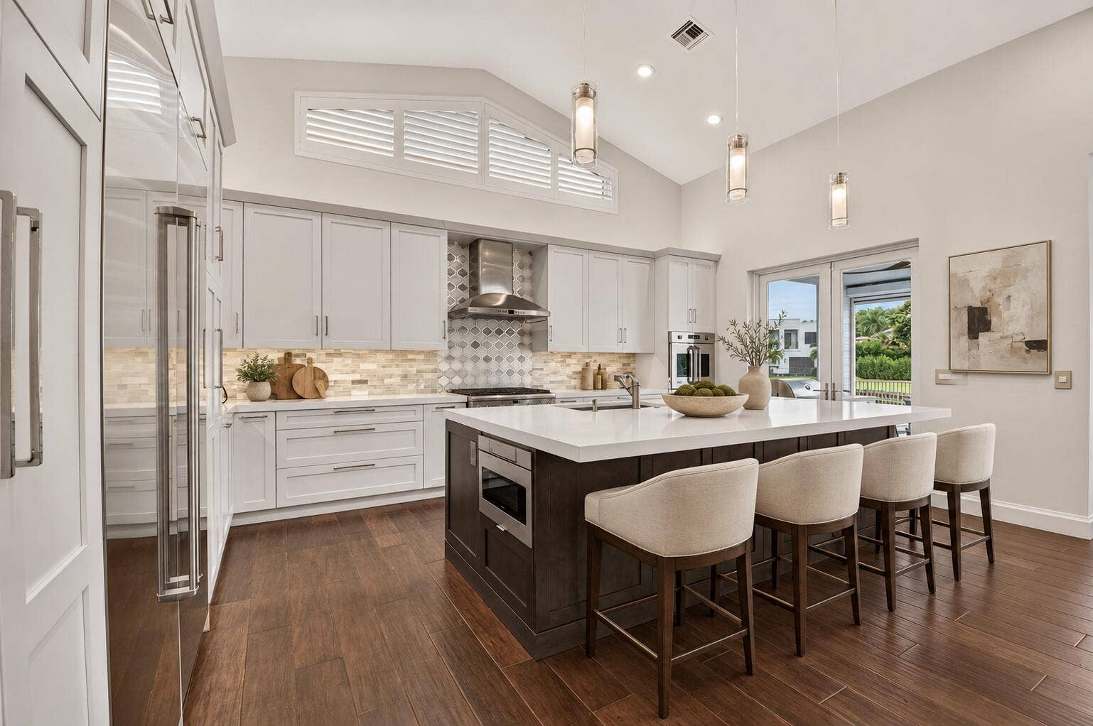 5757 HARRINGTON Way, Boca Raton, FL 33496 Warm ivory luxury kitchen staging-9