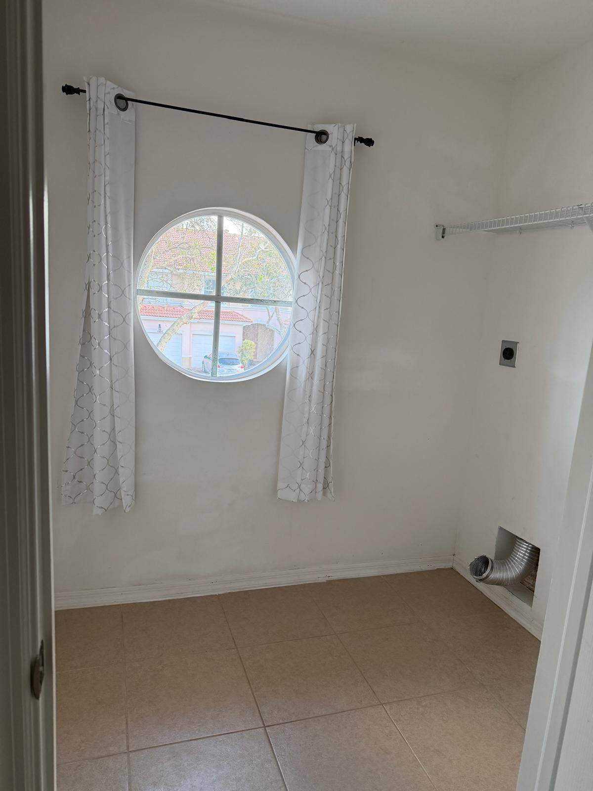 1510 Seminole Palms Drive, Greenacres, FL 33463 Laundry room
