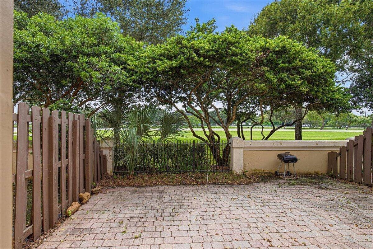 14-Backyard