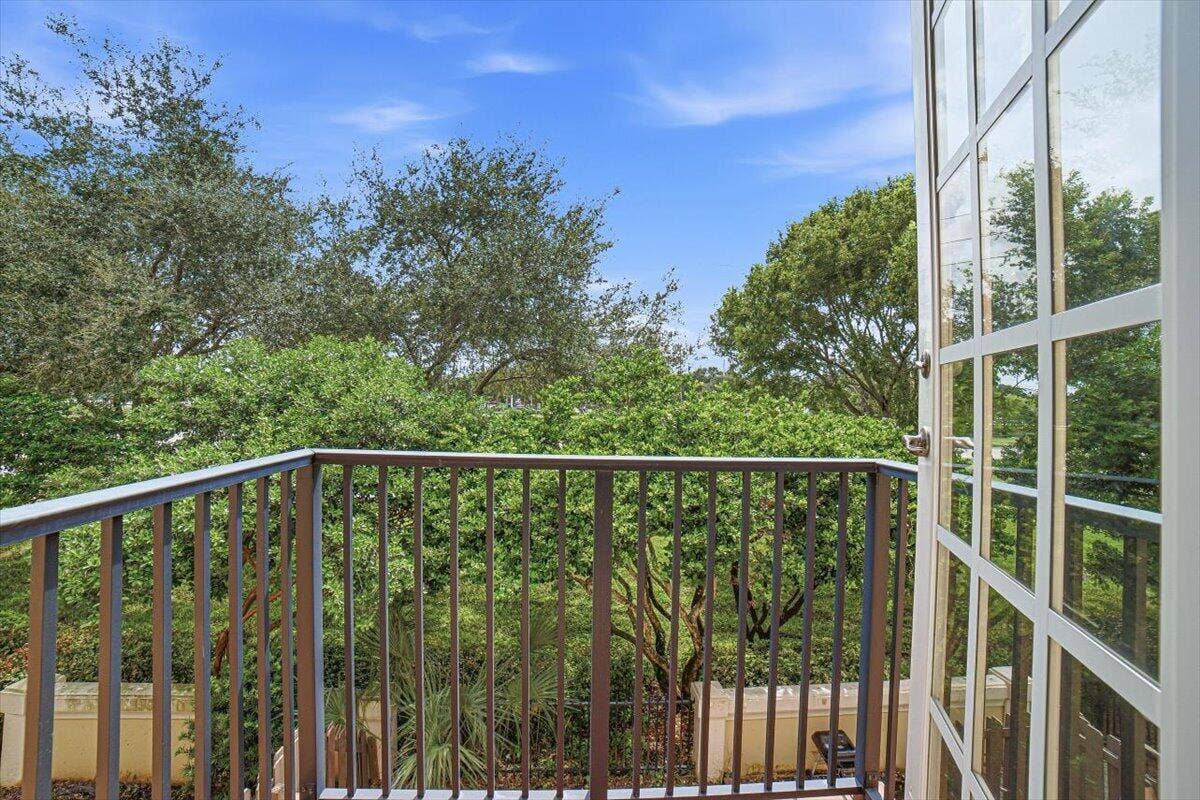22-Bedroom2-Balcony