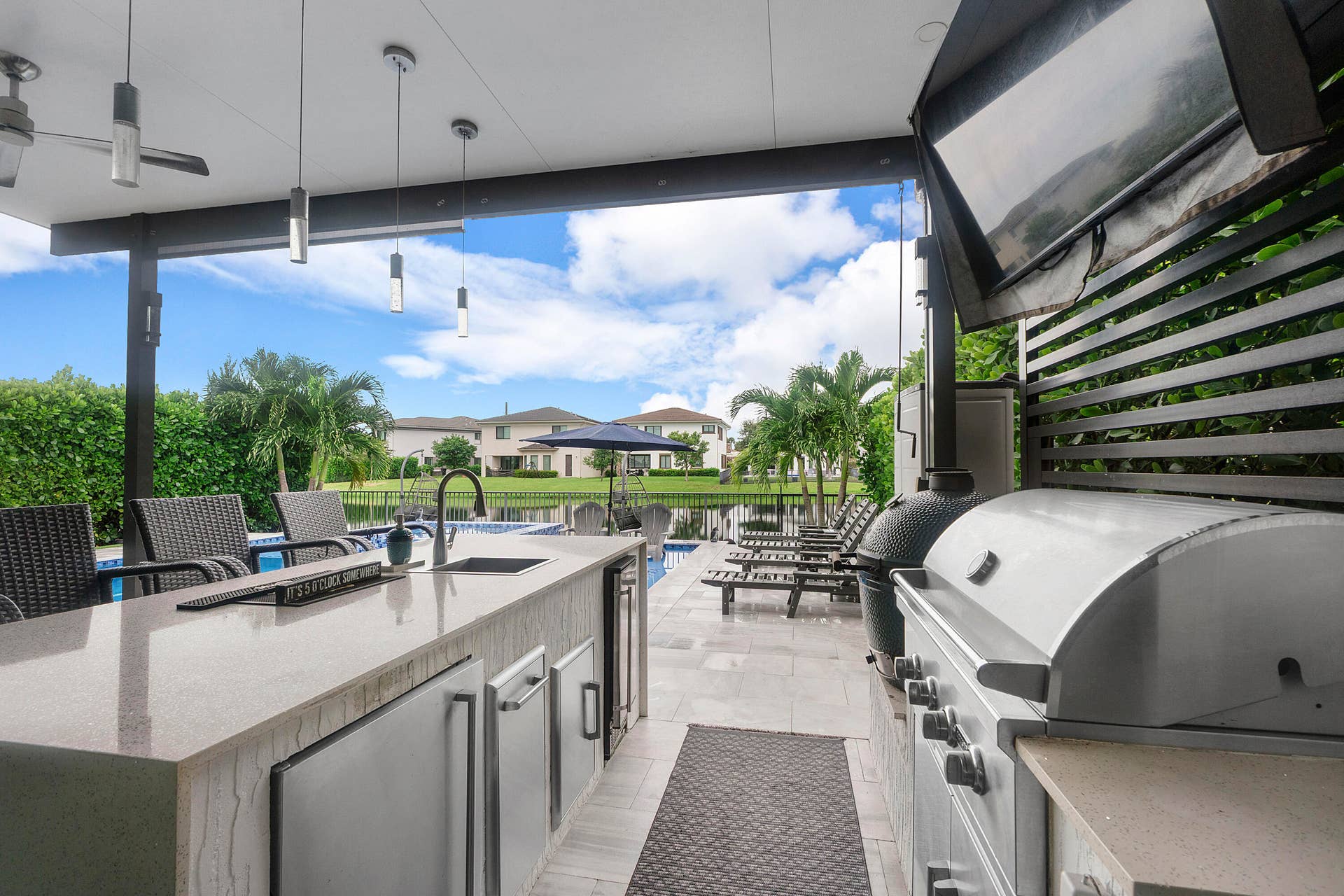 OutdoorKitchen