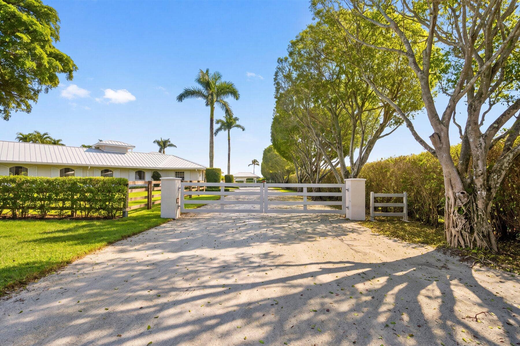 3442 OLDE HAMPTON Drive, Wellington, FL 33414 56-3442 Old Hampton Dr