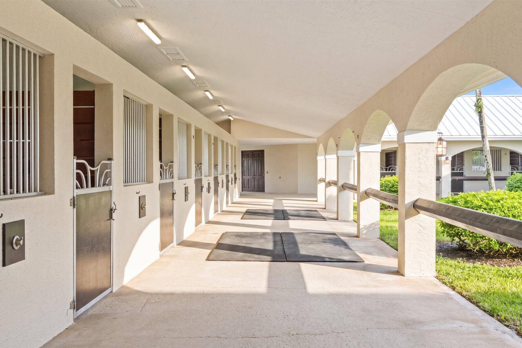 3442 OLDE HAMPTON Drive, Wellington, FL 33414 26-3442 Old Hampton Dr