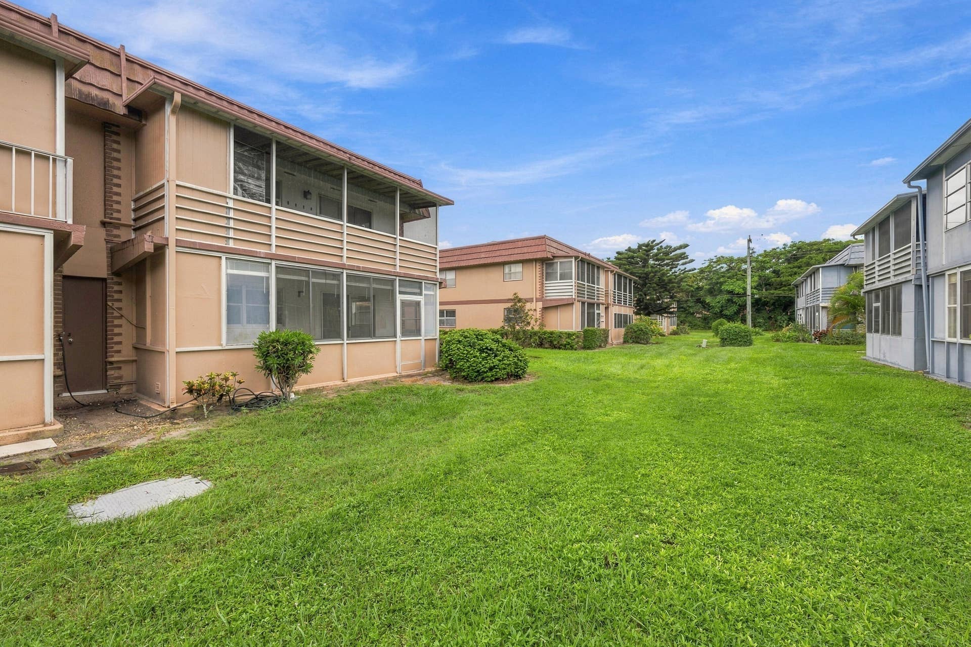 592 BRITTANY M Drive, Delray Beach, FL 33446 24_dsc_9938