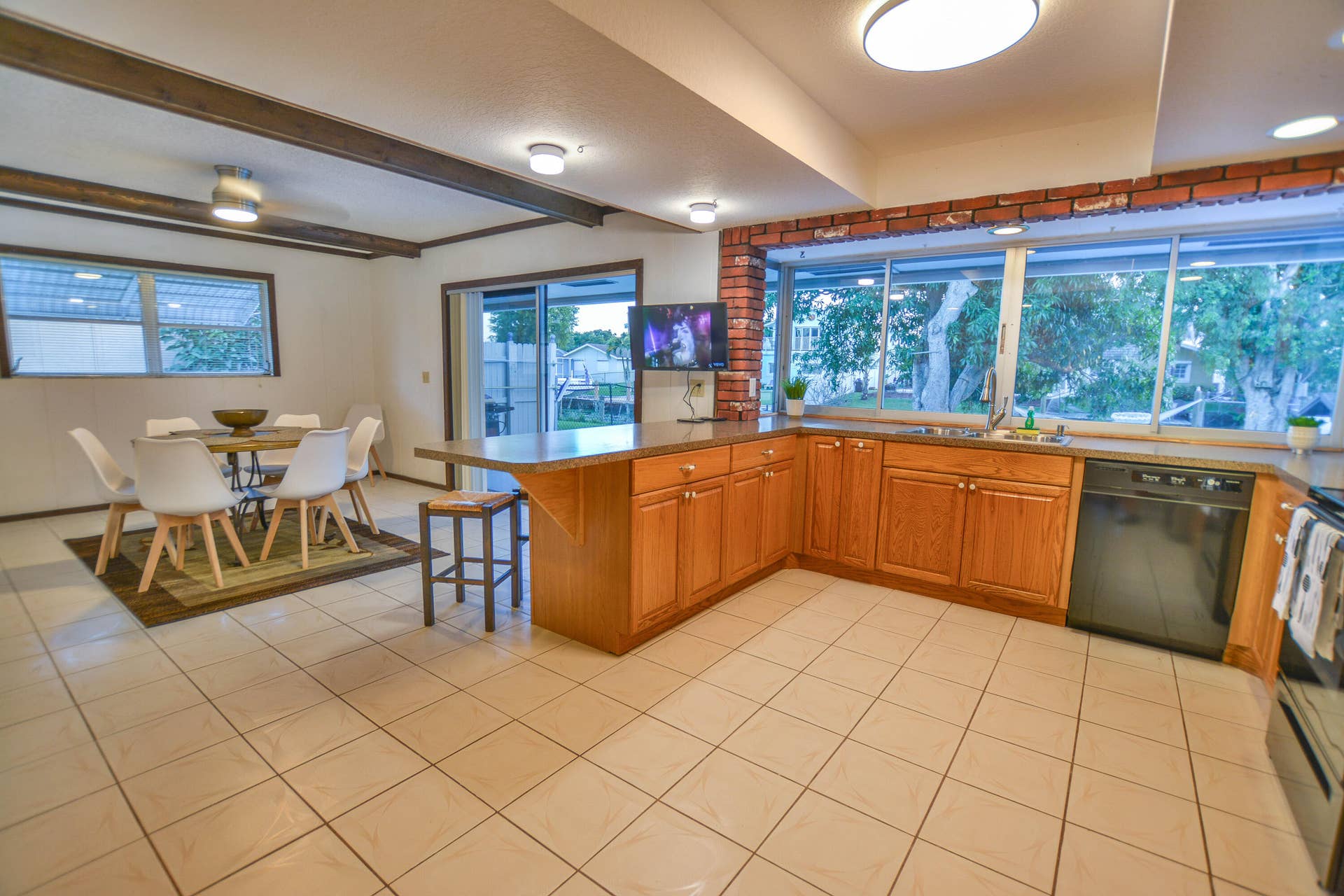1210 SW 26th Avenue, Boynton Beach, FL 33426 15a