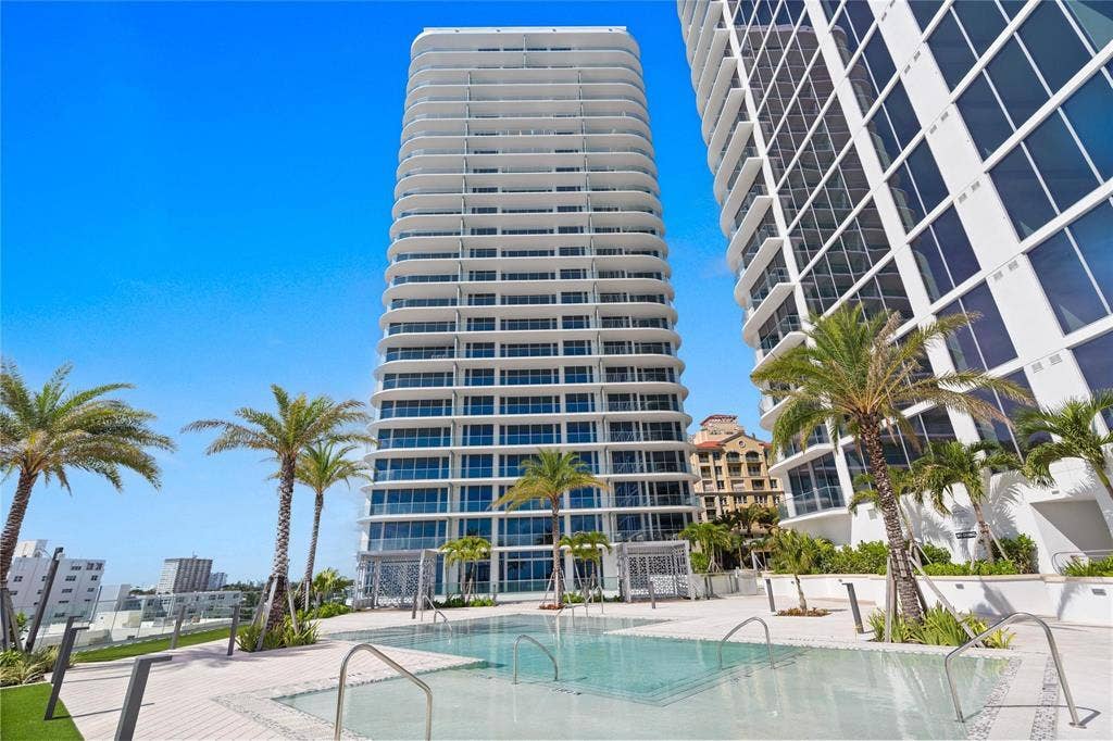 153 N Seabreeze Boulevard, #S-1501, Fort Lauderdale, FL 33304 selene 17