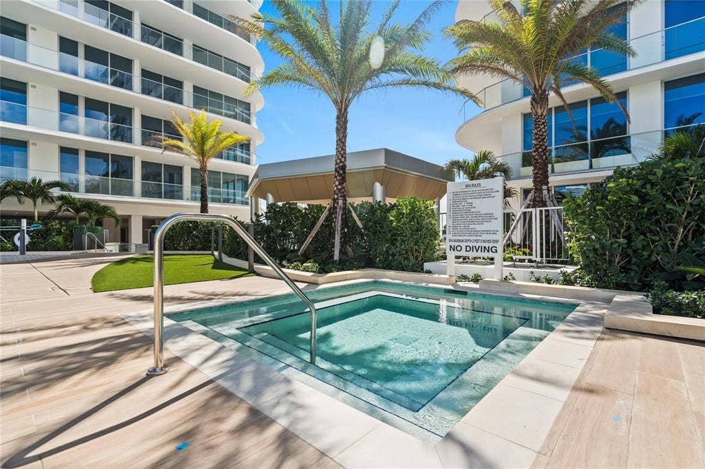 153 N Seabreeze Boulevard, #S-1501, Fort Lauderdale, FL 33304 selene