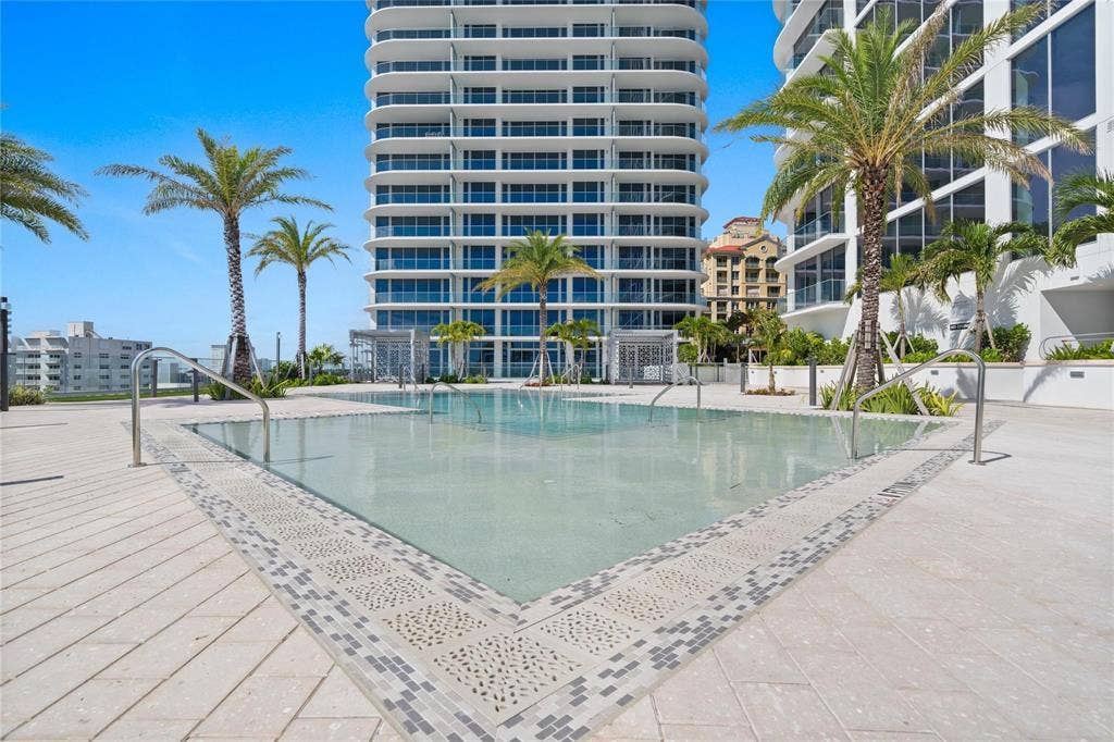 153 N Seabreeze Boulevard, #S-1501, Fort Lauderdale, FL 33304 selene 16
