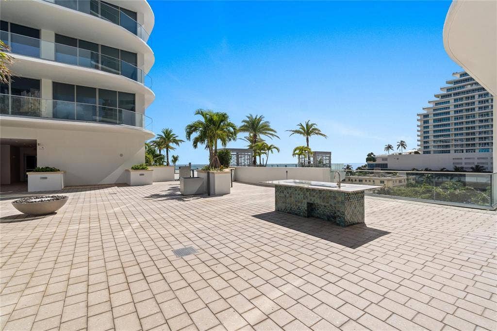 153 N Seabreeze Boulevard, #S-1501, Fort Lauderdale, FL 33304 selene