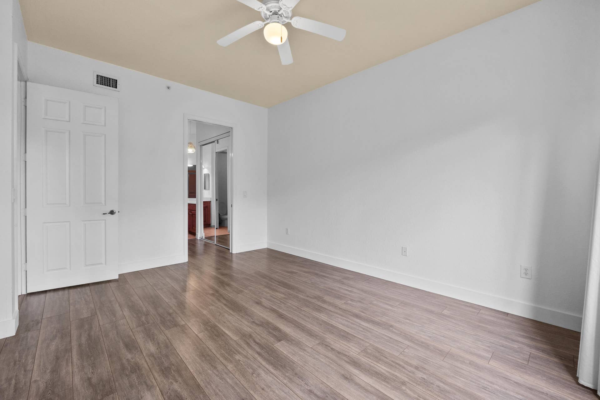 3500 Oaks Clubhouse Drive, #Apt 109, Pompano Beach, FL 33069 3500 Oaks Clubhouse Dr15