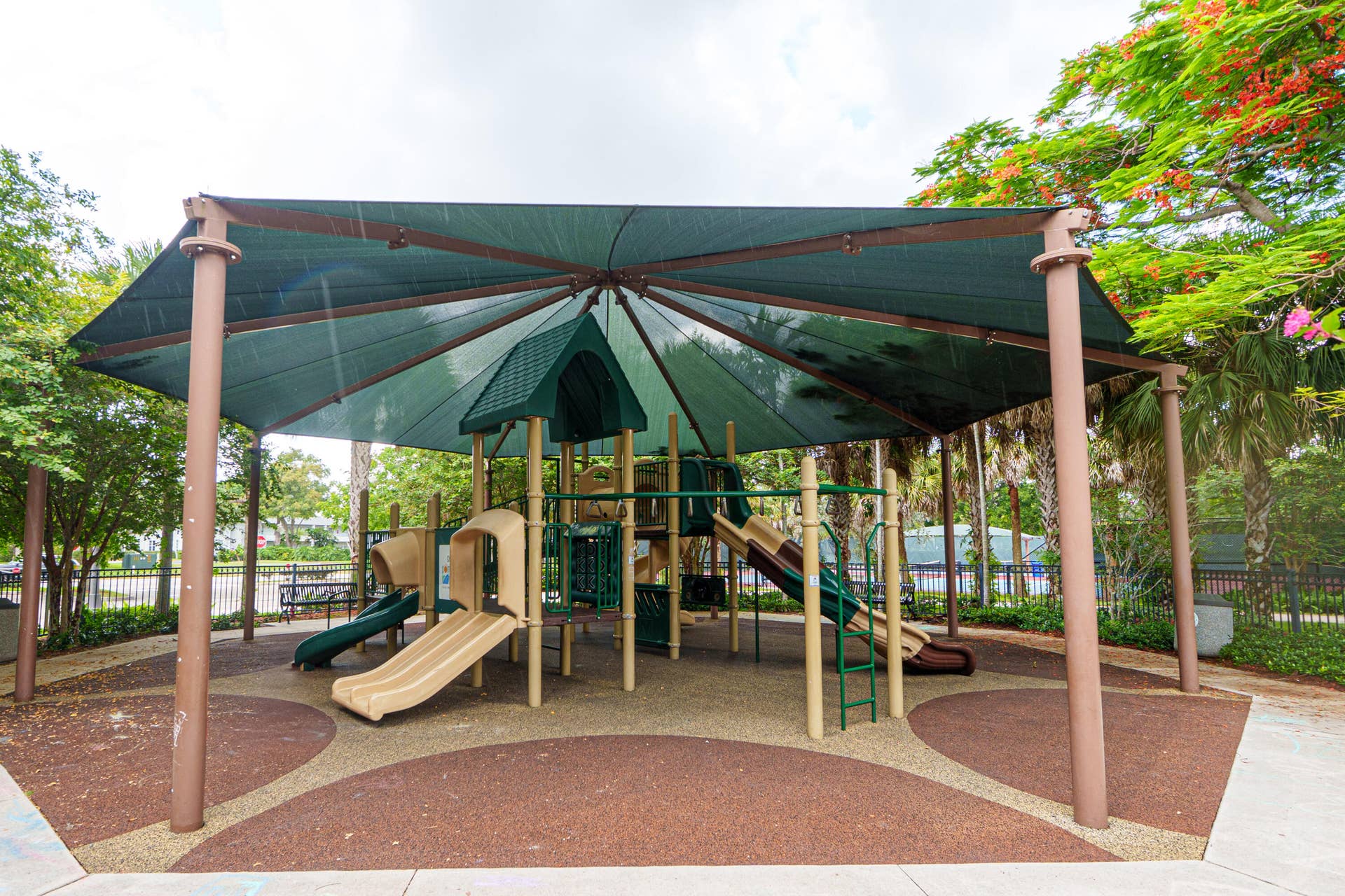 3500 Oaks Clubhouse Drive, #Apt 109, Pompano Beach, FL 33069 Ammenities-7