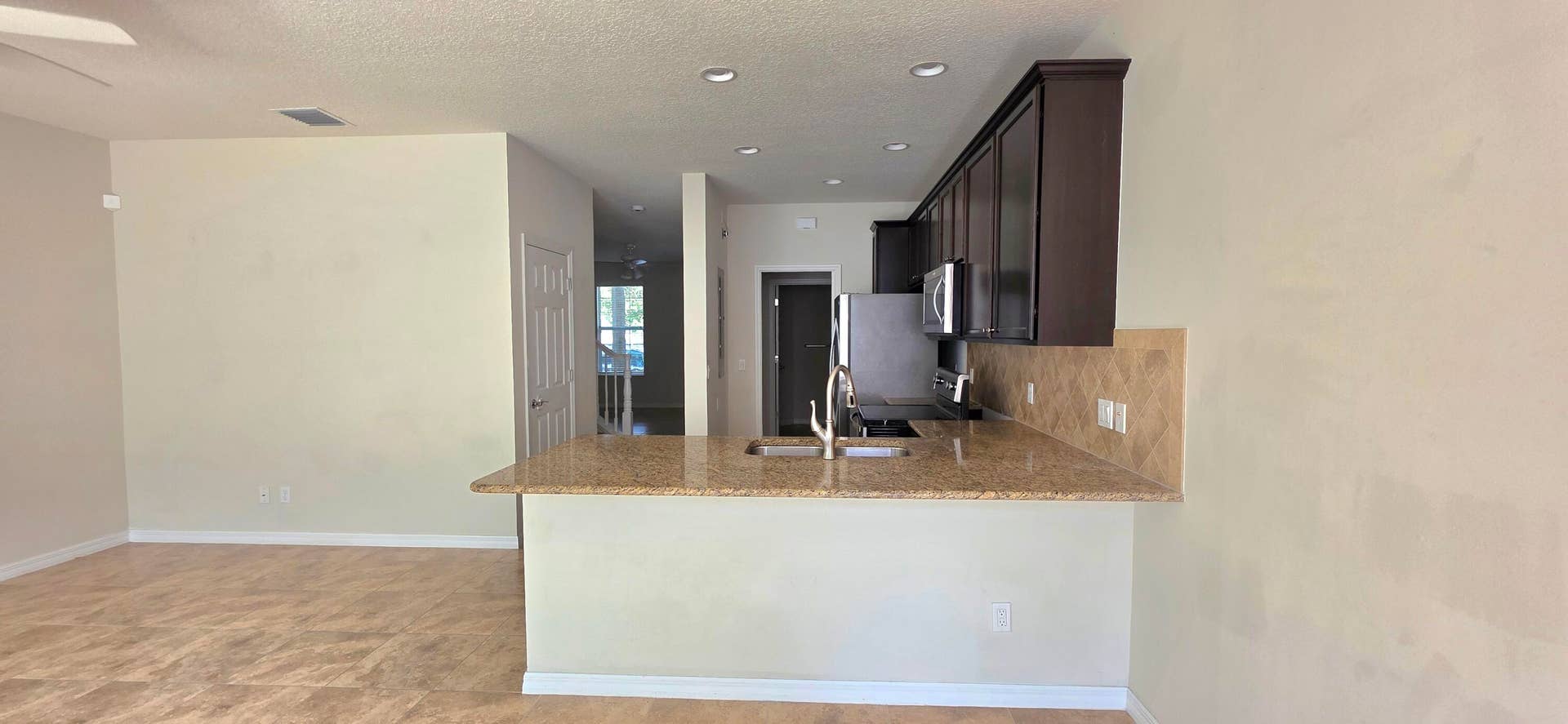1188 TURNBRIDGE Drive, Jupiter, Jupiter, FL 33458 20261005_122400