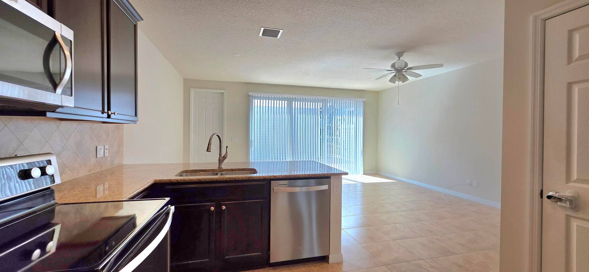 1188 TURNBRIDGE Drive, Jupiter, Jupiter, FL 33458 20261005_122510