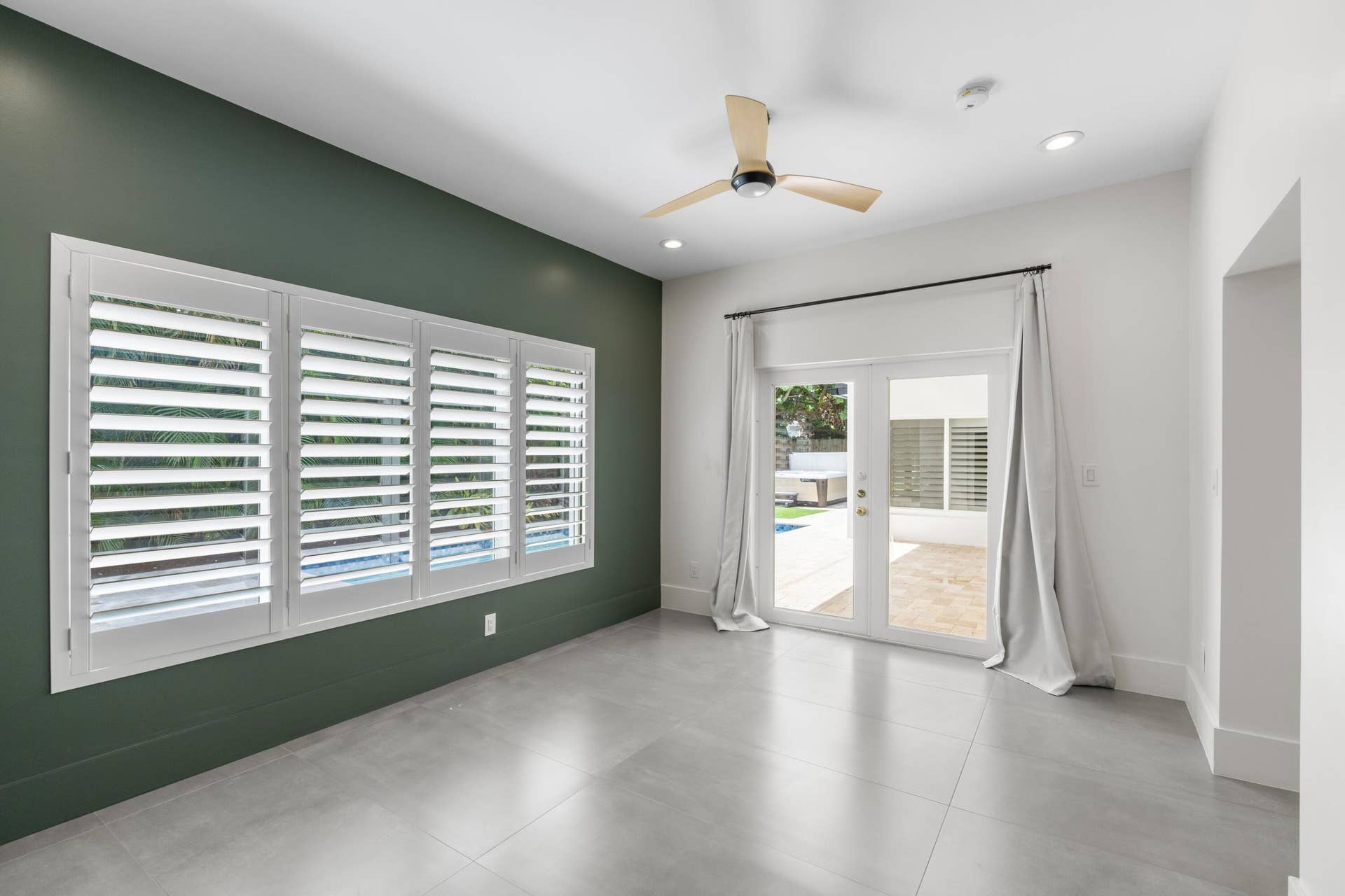 450 NE 5TH Circle, Boca Raton, Boca Raton, FL 33431 450 NE 5TH Circle