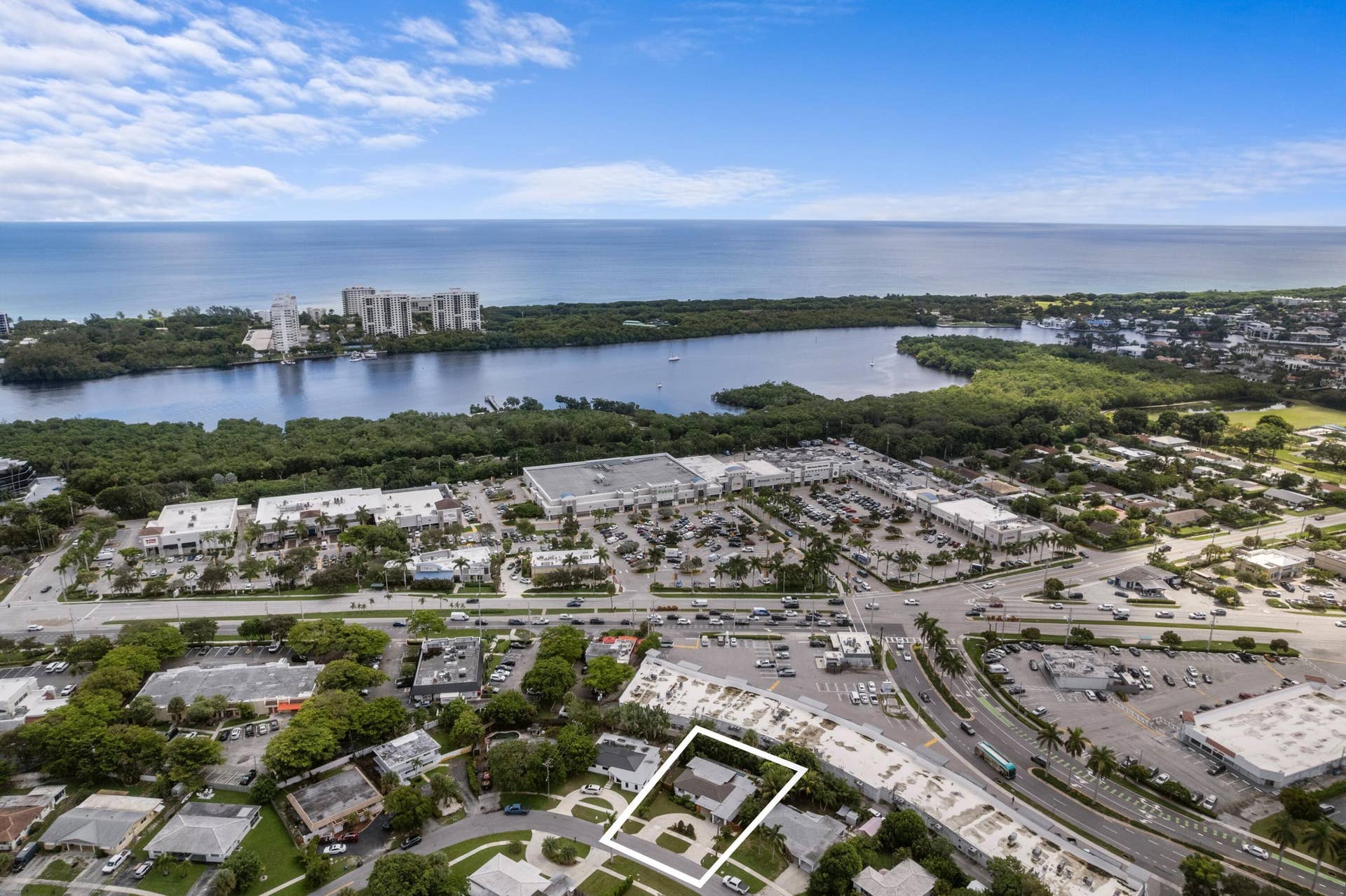 450 NE 5TH Circle, Boca Raton, Boca Raton, FL 33431 450 NE 5TH Circle