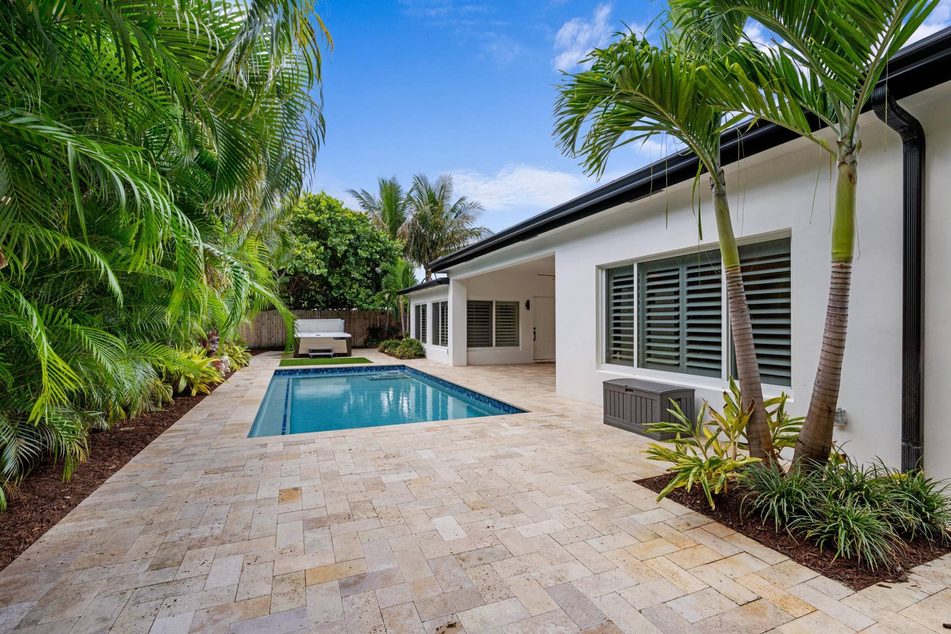 450 NE 5TH Circle, Boca Raton, Boca Raton, FL 33431 450 NE 5TH Circle