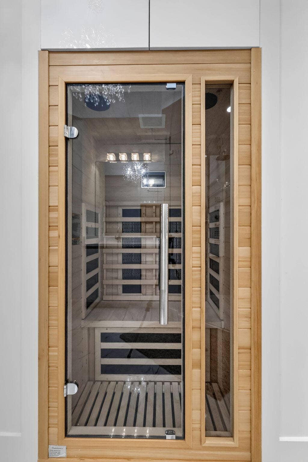 2 PERSON INFRARED SAUNA FOR ALL YOUR WELLNESS NEEDS