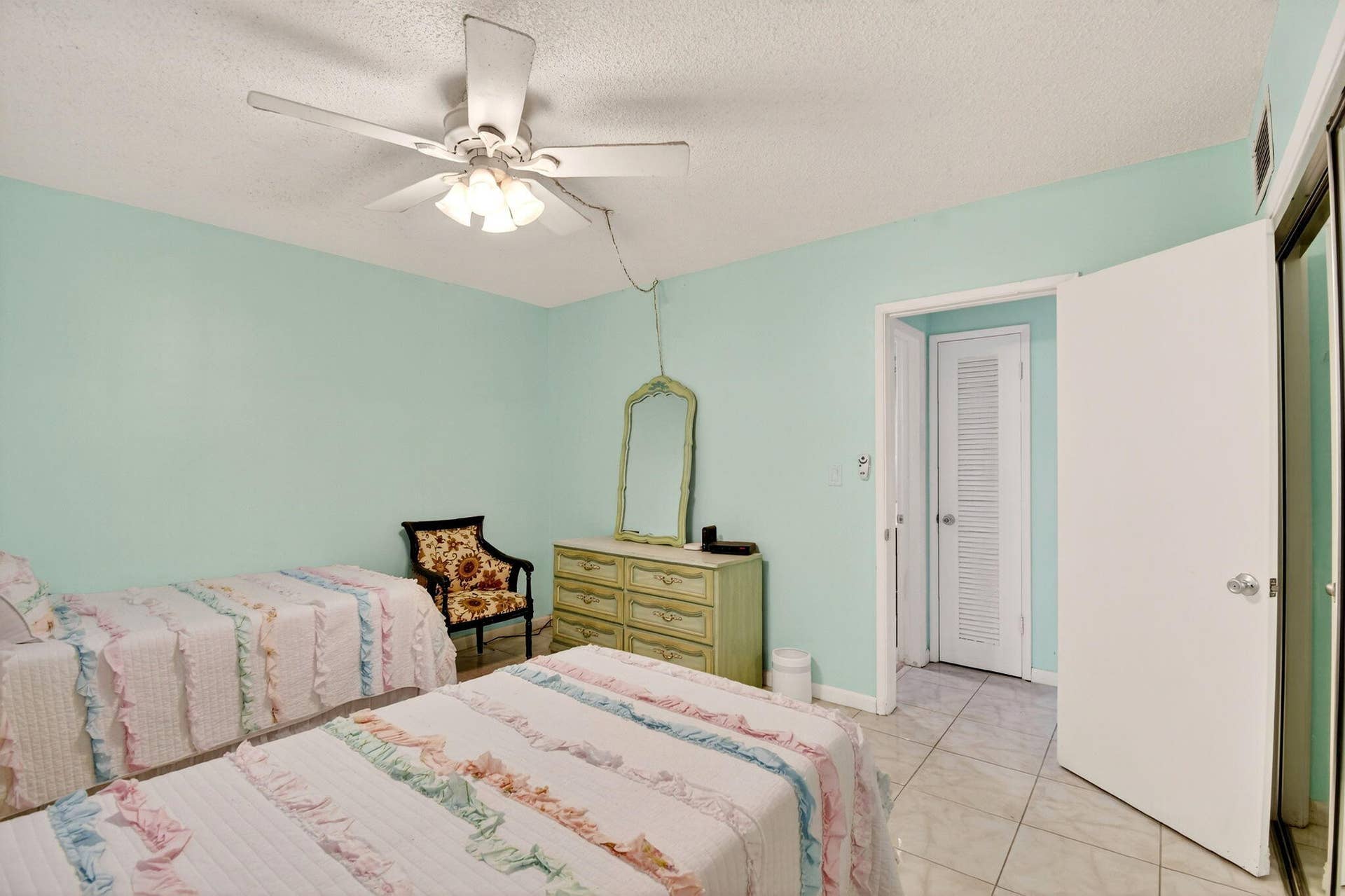 5203 NE 24th Terrace, #B105, Fort Lauderdale, FL 33308 View 2
