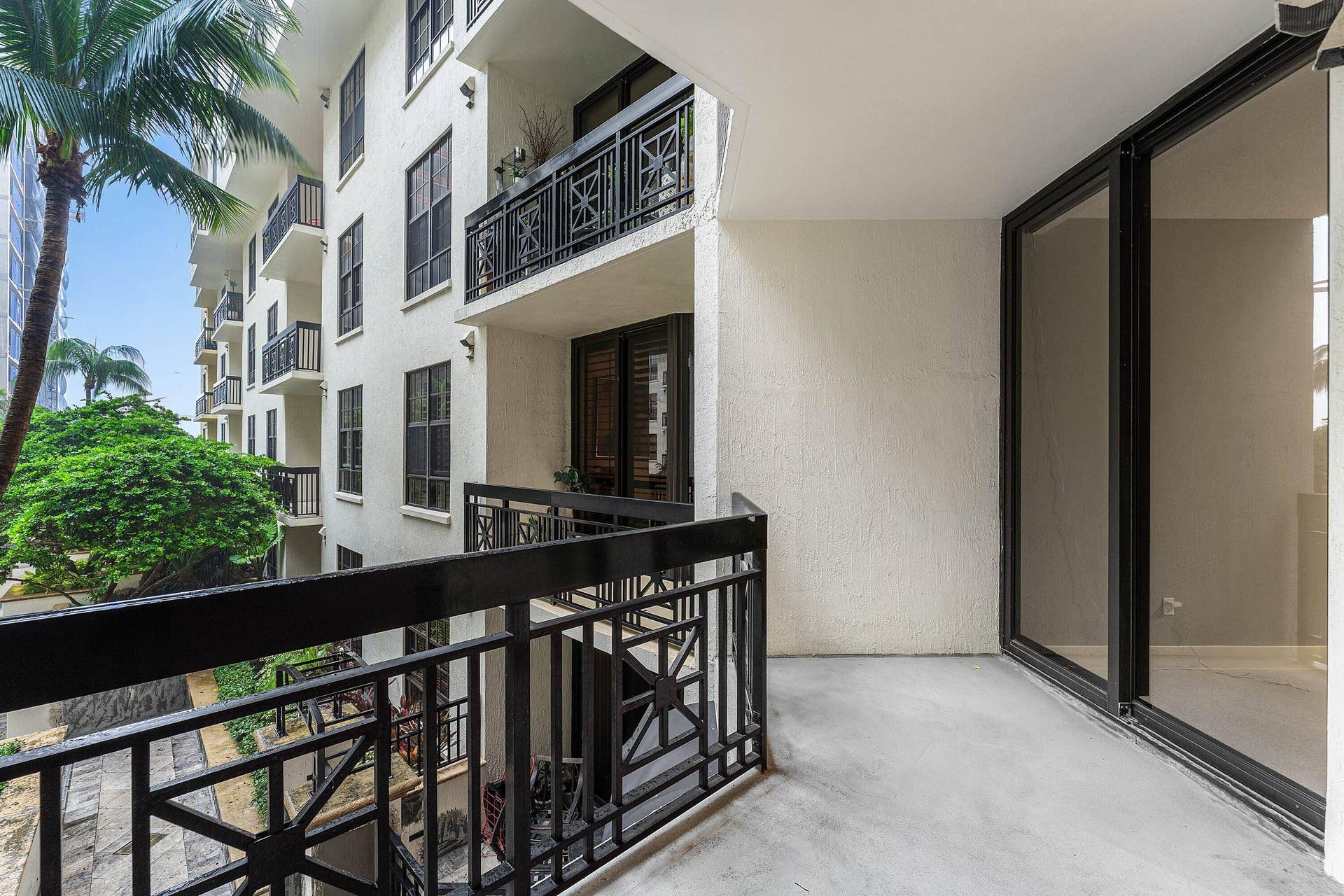 025-801SouthOliveAvenue-Unit820-WestPalm