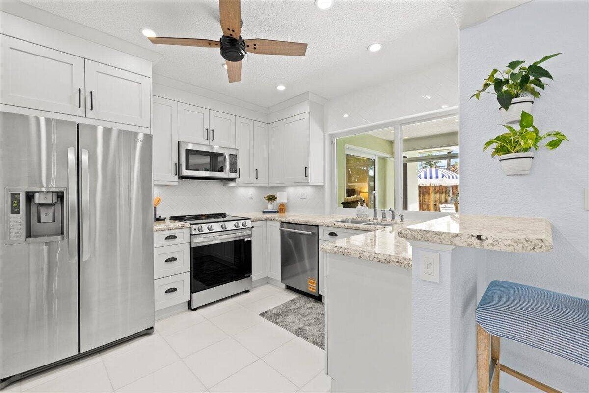 Kitchen | 2026 Range & Dishwasher
