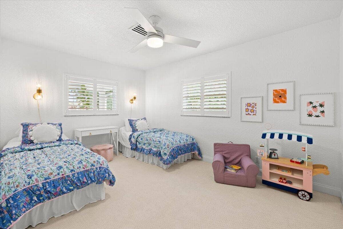 Bedroom 3 | 10'9"  14'11"
