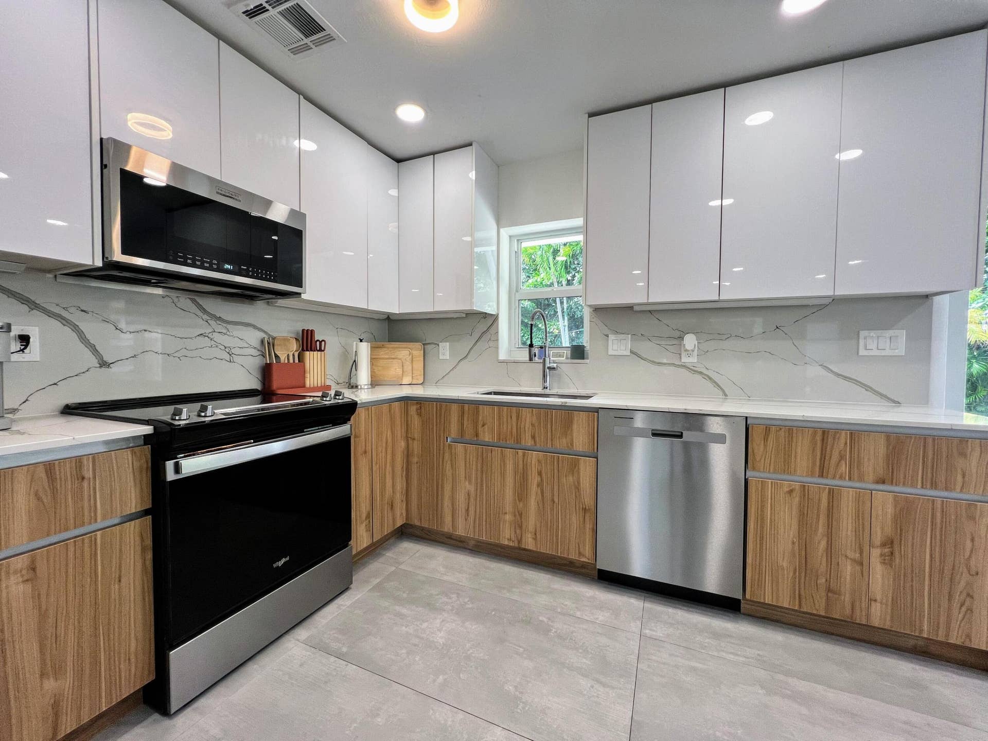 317 NW 26TH Court, Wilton Manors, FL 33311 IMG_1828