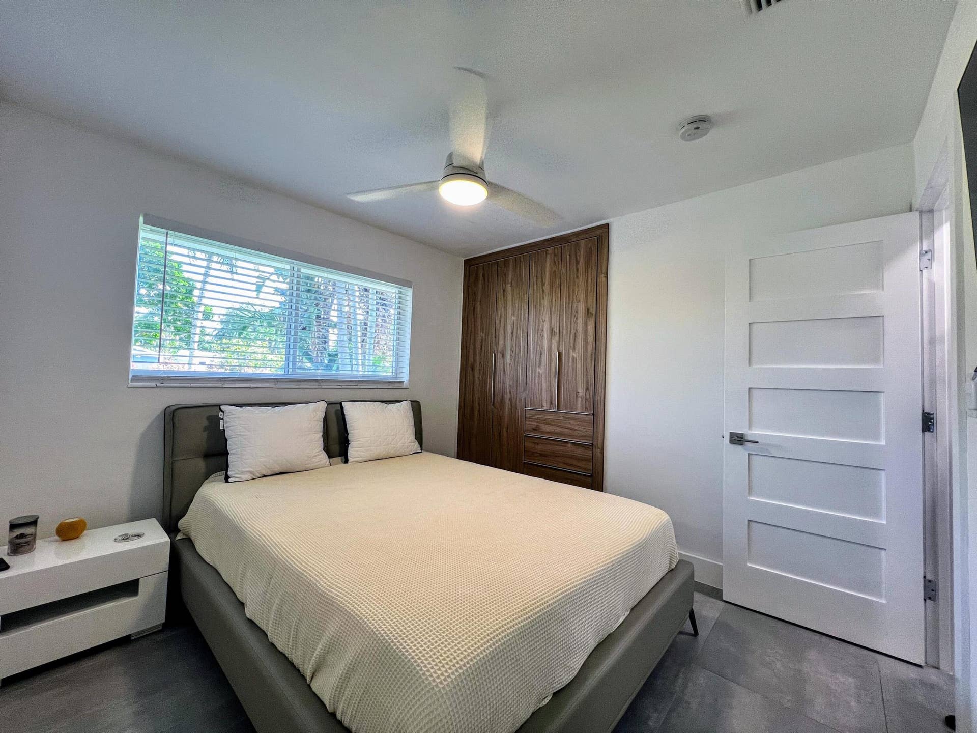 317 NW 26TH Court, Wilton Manors, FL 33311 IMG_1844