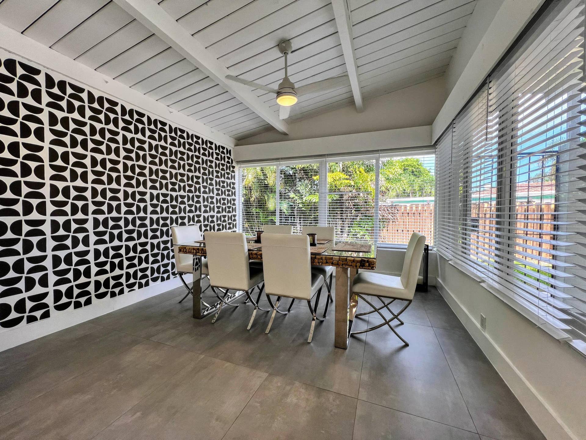 317 NW 26TH Court, Wilton Manors, FL 33311 IMG_1831