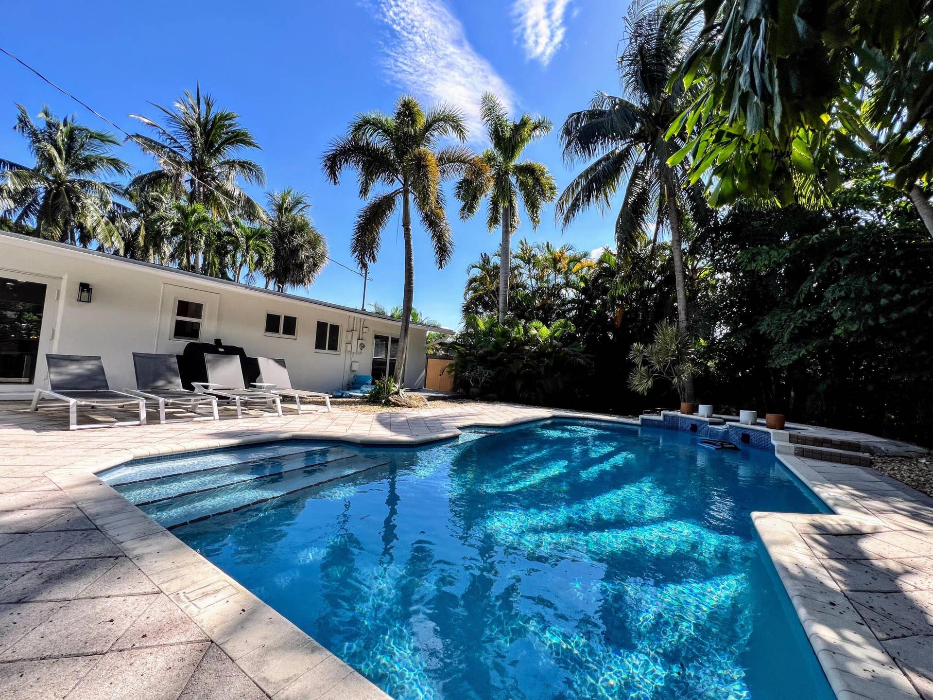 317 NW 26TH Court, Wilton Manors, FL 33311 IMG_1900